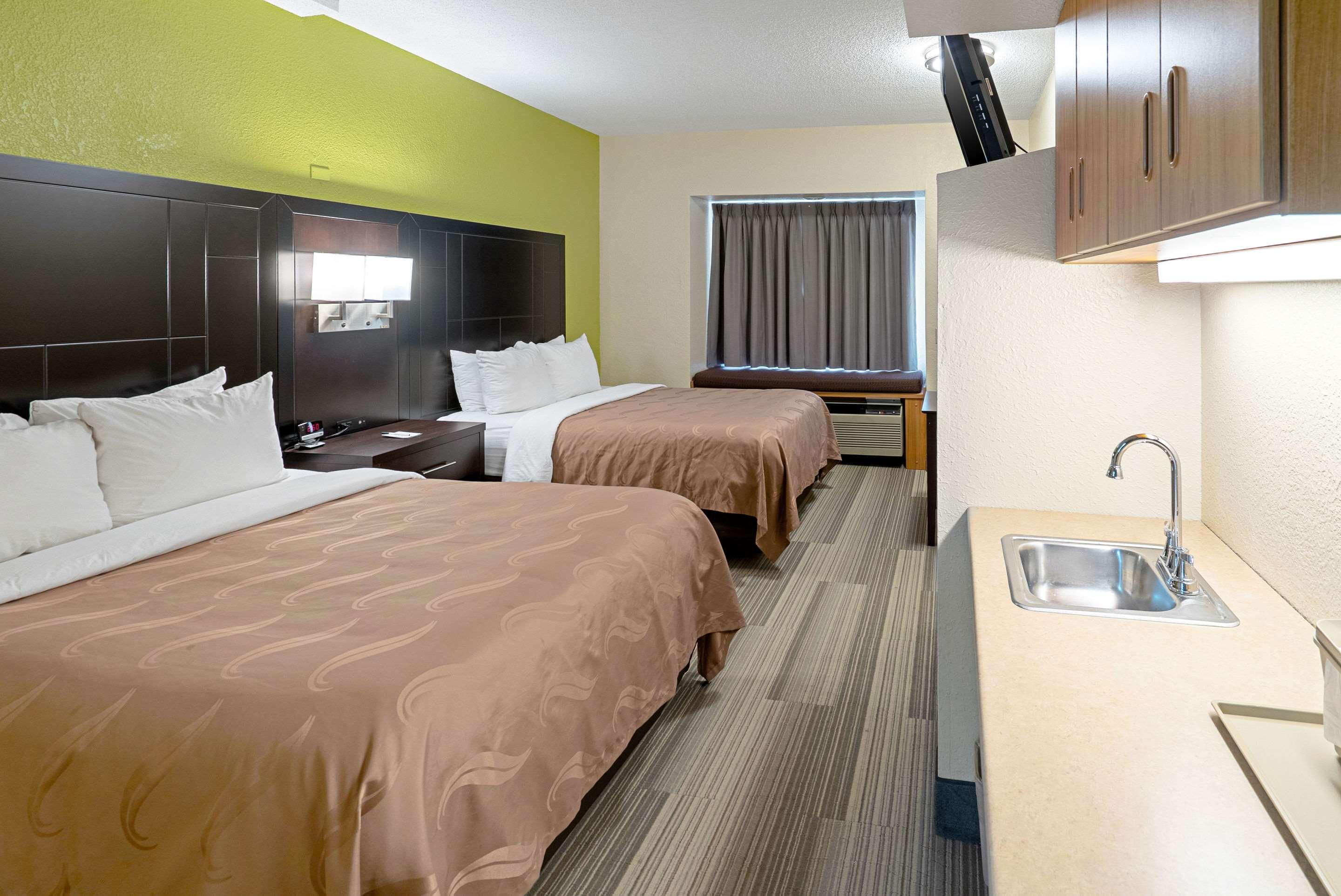 Quality Inn & Suites Robbinsville Buitenkant foto