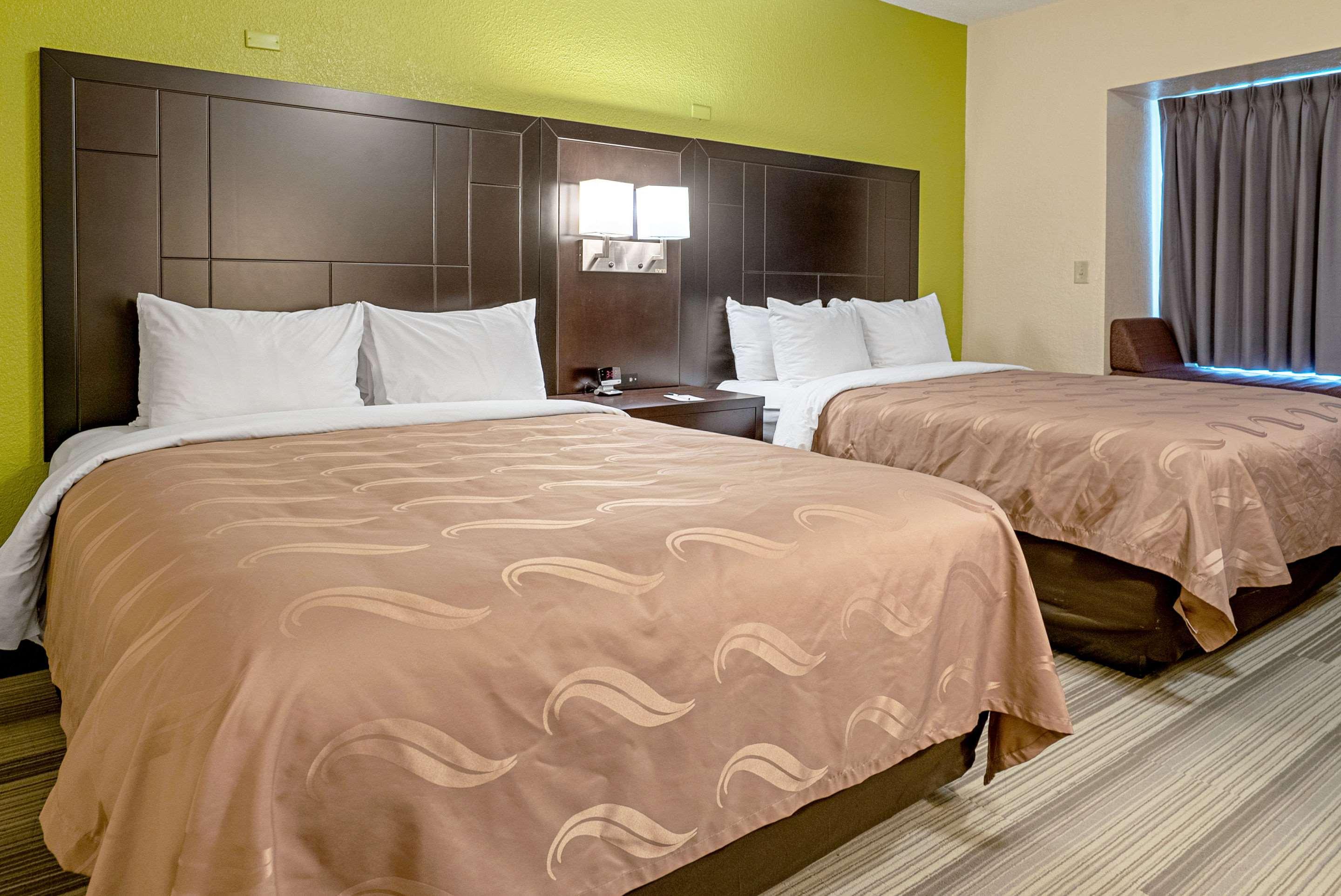 Quality Inn & Suites Robbinsville Buitenkant foto