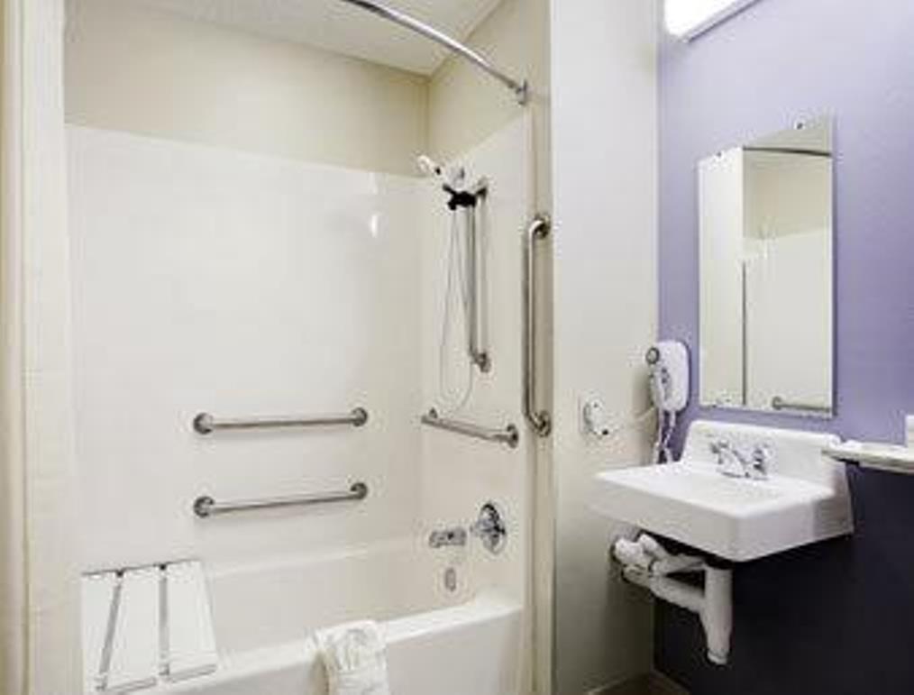 Quality Inn & Suites Robbinsville Buitenkant foto
