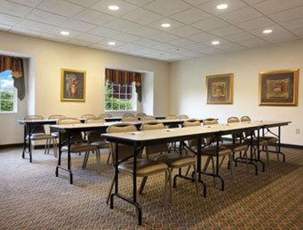 Quality Inn & Suites Robbinsville Buitenkant foto