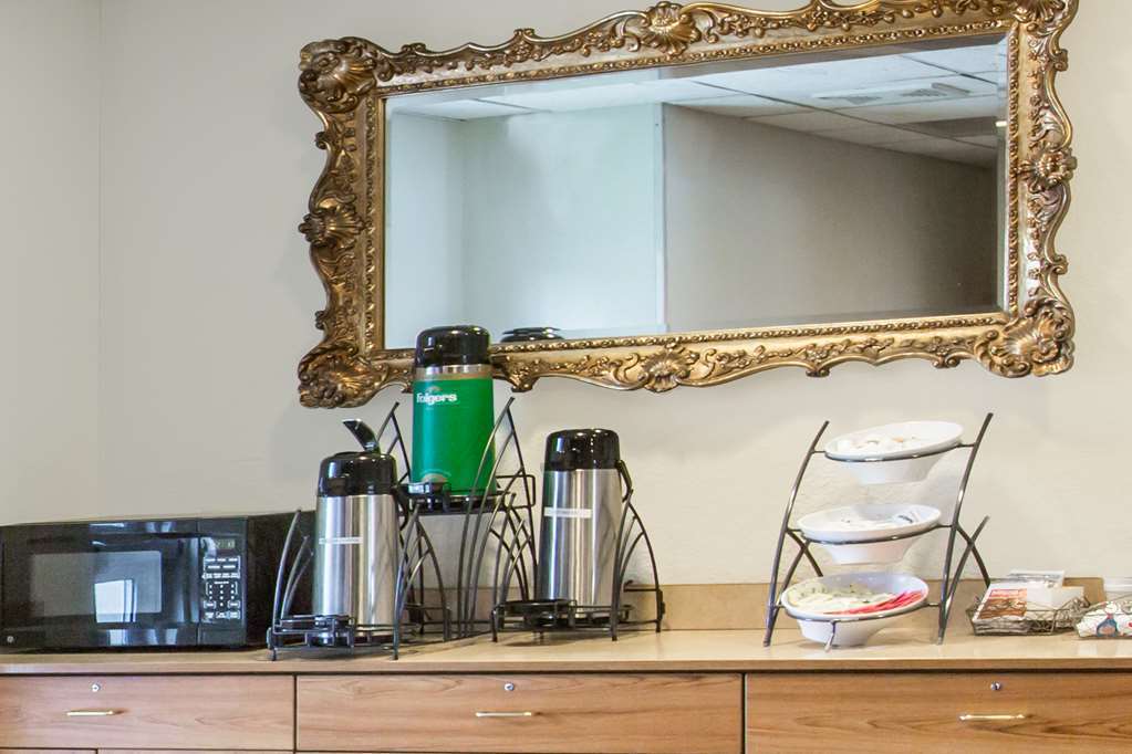 Quality Inn & Suites Robbinsville Faciliteiten foto